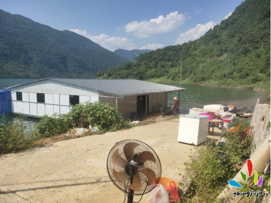   船屋拆除前。